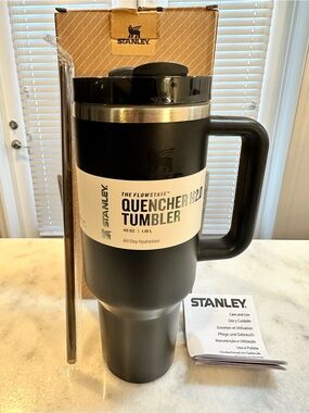 Stanley The Quencher H2.0 Black on Black 40oz Tumbler with Black Straw